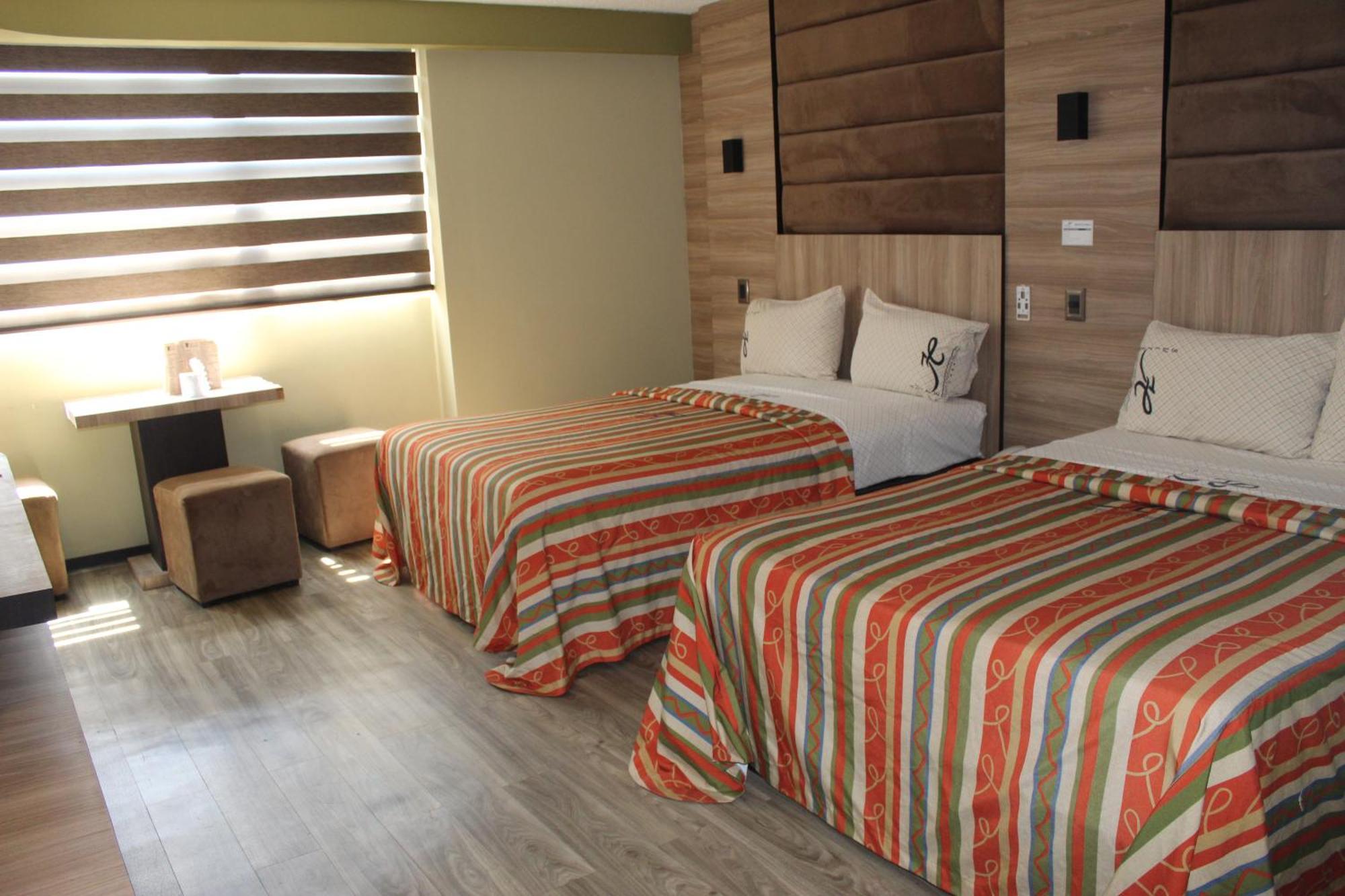 Hotel California Cdmx Roma Sur مدينة مكسيكو المظهر الخارجي الصورة